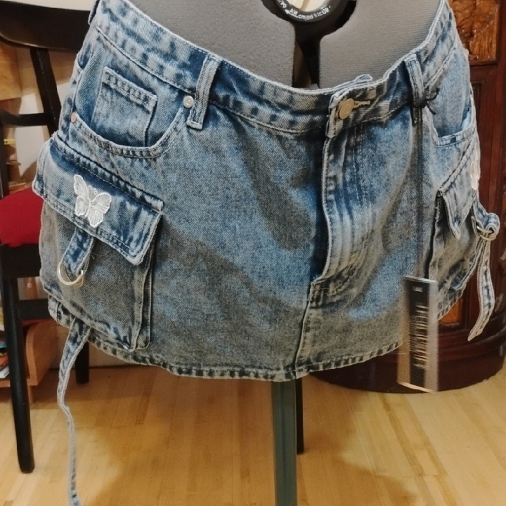 J for Justify Light Blue Denim Skirt - Picture 4 of 4